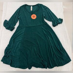 24sevenkid Elbow Length Sleeve Fit and Flare Party Dress in hunter green sz XL